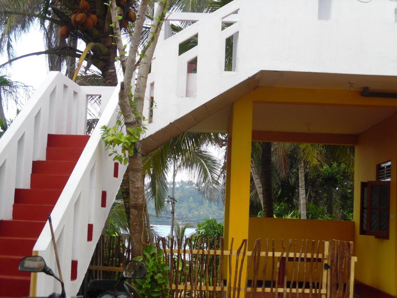 Allan Guest Mirissa Banduramulla Exterior photo